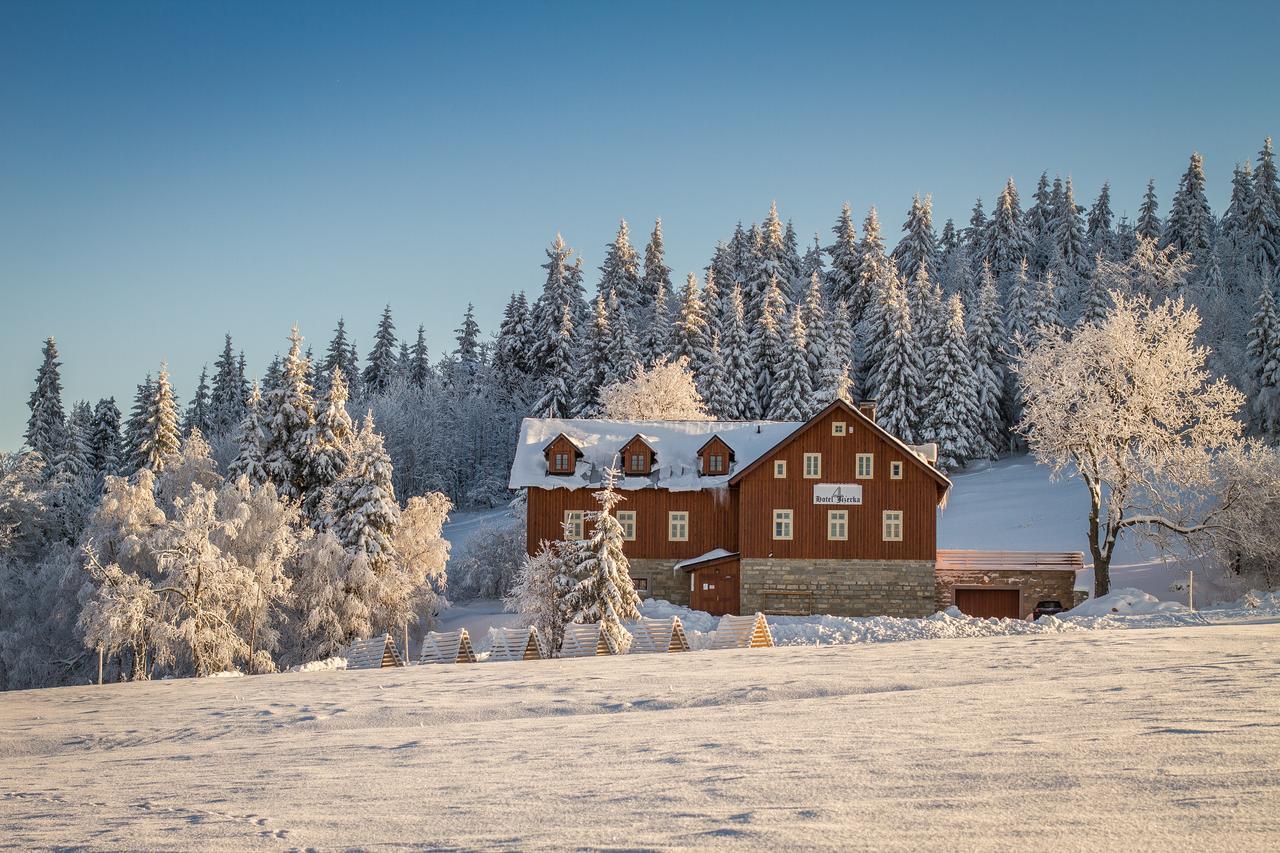 Hotel Jizerka 4 Eksteriør bilde